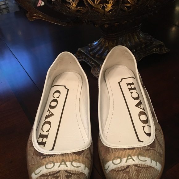 Coach Shoes - Picture 4 of 4